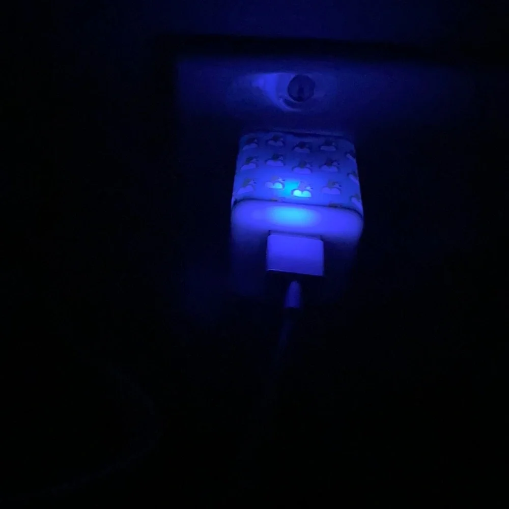 Led Wall Charger. Dual USB ports